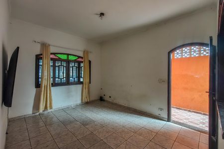 Casa para alugar com 80m², 2 quartos e 1 vagaSala