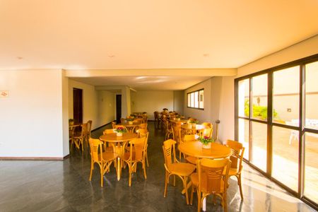 Apartamento para alugar com 127m², 3 quartos e 2 vagas Apartamento para alugar com 127m², 3 quartos e 2 vagasÁrea comum - Salão de festas