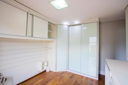 Apartamento para alugar com 127m², 3 quartos e 2 vagas Apartamento para alugar com 127m², 3 quartos e 2 vagasQuarto 1 - Suíte