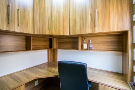 Apartamento para alugar com 127m², 3 quartos e 2 vagas Apartamento para alugar com 127m², 3 quartos e 2 vagasEscritório