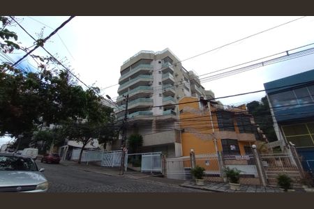 Apartamento para alugar com 87m², 3 quartos e 2 vagasFachada