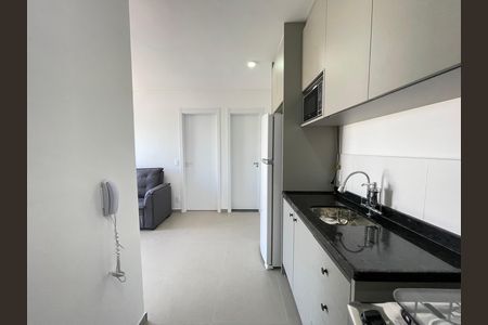 Apartamento para alugar com 37m², 2 quartos e sem vaga Apartamento para alugar com 37m², 2 quartos e sem vagaCozinha e Área de Serviço