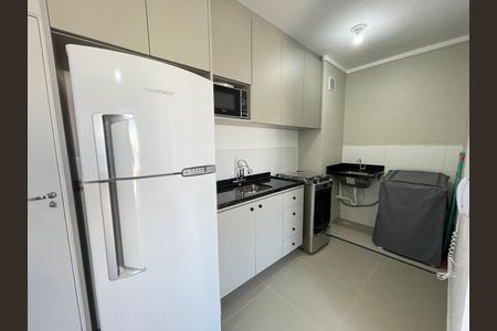 Apartamento para alugar com 37m², 2 quartos e sem vaga Apartamento para alugar com 37m², 2 quartos e sem vagaCozinha e Área de Serviço