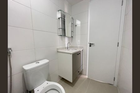 Apartamento para alugar com 37m², 2 quartos e sem vaga Apartamento para alugar com 37m², 2 quartos e sem vagaBanheiro