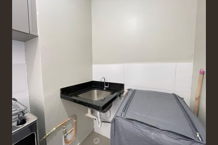 Apartamento para alugar com 37m², 2 quartos e sem vaga Apartamento para alugar com 37m², 2 quartos e sem vagaCozinha e Área de Serviço