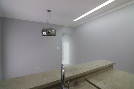 Casa para alugar com 109m², 2 quartos e sem vagaCopa e Cozinha 