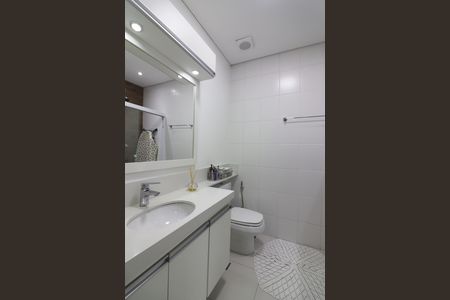 Apartamento à venda com 150m², 3 quartos e 4 vagasSuíte 3 Banheiro 