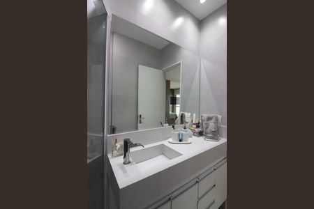 Apartamento à venda com 150m², 3 quartos e 4 vagasSuíte 1 Banheiro 