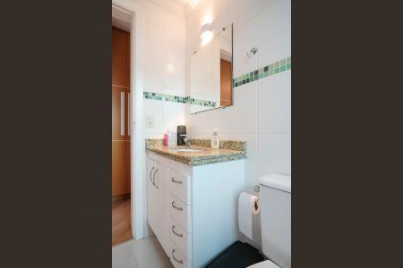 Apartamento à venda com 85m², 3 quartos e 2 vagasBanheiro da suíte