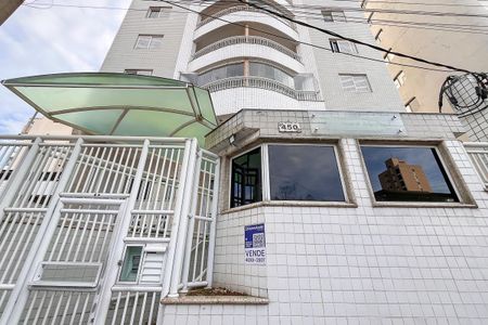Apartamento à venda com 85m², 3 quartos e 2 vagasFachada + plaquinha