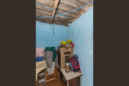 Casa para alugar com 2m², 3 quartos e sem vagaÁrea de serviço