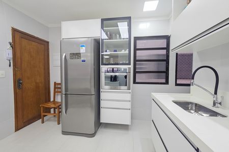 Apartamento para alugar com 100m², 3 quartos e sem vaga