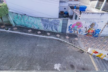 Casa à venda com 101m², 3 quartos e 2 vagas Casa à venda com 101m², 3 quartos e 2 vagasVista Corredor Lateral