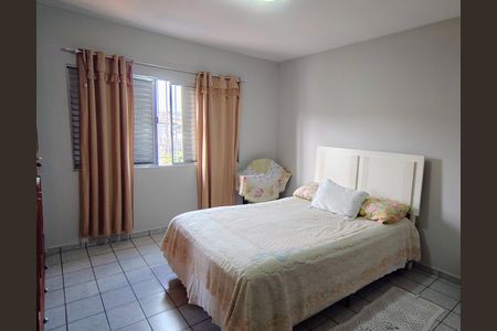 Quarto de casa à venda com 3 quartos, 101m² em Brasilândia, São Paulo