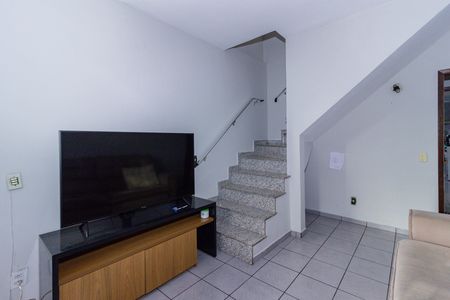Sala de casa à venda com 3 quartos, 101m² em Brasilândia, São Paulo