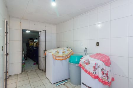 Casa à venda com 101m², 3 quartos e 2 vagas Casa à venda com 101m², 3 quartos e 2 vagasLavanderia