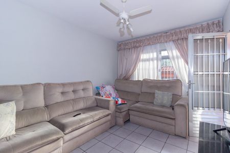 Casa à venda com 101m², 3 quartos e 2 vagas Casa à venda com 101m², 3 quartos e 2 vagasSala
