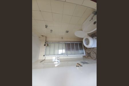 Apartamento à venda com 209m², 3 quartos e 1 vaga Apartamento à venda com 209m², 3 quartos e 1 vagaÁrea de Serviço - Banheiro