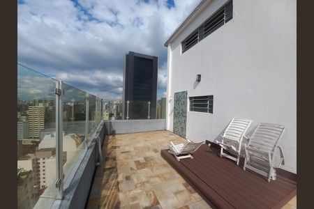 Apartamento à venda com 209m², 3 quartos e 1 vaga Apartamento à venda com 209m², 3 quartos e 1 vagaCobertura-Solário