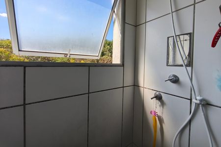 Apartamento à venda com 45m², 2 quartos e 2 vagas Apartamento à venda com 45m², 2 quartos e 2 vagasBanheiro