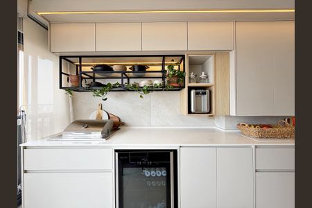 Apartamento à venda com 72m², 2 quartos e 1 vaga