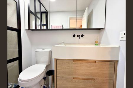Apartamento à venda com 72m², 2 quartos e 1 vaga