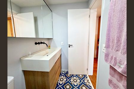 Apartamento à venda com 72m², 2 quartos e 1 vaga