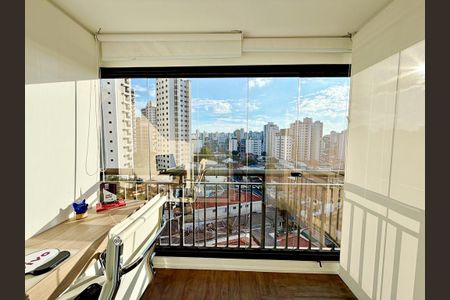 Apartamento à venda com 72m², 2 quartos e 1 vaga