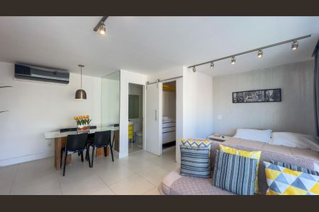 Apartamento para alugar com 49m², 1 quarto e 1 vaga Apartamento para alugar com 49m², 1 quarto e 1 vagaQuarto e sala