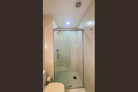 Banheiro de apartamento para alugar com 1 quarto, 49m² em Vila Gertrudes, São Paulo