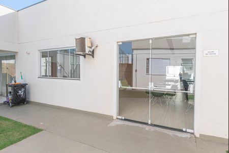 Apartamento à venda com 41m², 2 quartos e 1 vaga Apartamento à venda com 41m², 2 quartos e 1 vagaÁrea comum - Salão de festas