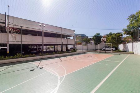Apartamento à venda com 52m², 2 quartos e 1 vaga Apartamento à venda com 52m², 2 quartos e 1 vagaÁrea Comum - Quadra