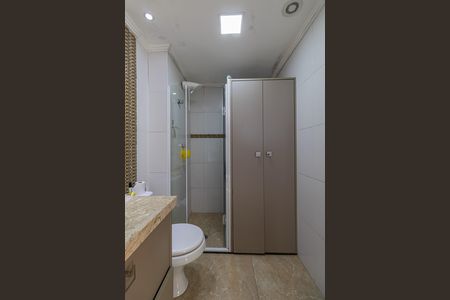 Apartamento à venda com 52m², 2 quartos e 1 vaga Apartamento à venda com 52m², 2 quartos e 1 vagaBanheiro