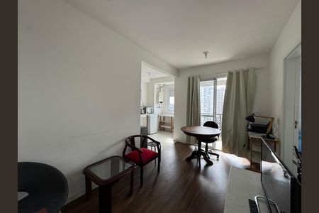 Sala de kitnet/studio para alugar com 1 quarto, 37m² em Presidente Altino, Osasco