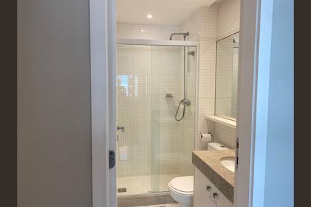 Apartamento para alugar com 100m², 2 quartos e 1 vaga Apartamento para alugar com 100m², 2 quartos e 1 vagaBanheiro