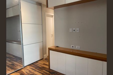 Apartamento para alugar com 100m², 2 quartos e 1 vaga Apartamento para alugar com 100m², 2 quartos e 1 vagaQuarto