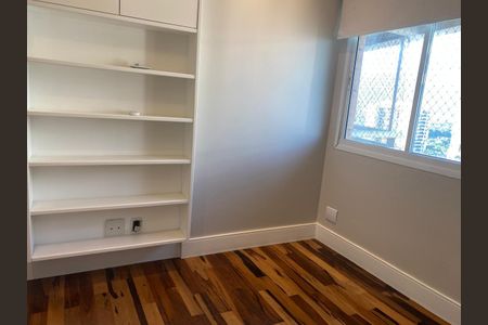 Apartamento para alugar com 100m², 2 quartos e 1 vaga Apartamento para alugar com 100m², 2 quartos e 1 vagaQuarto