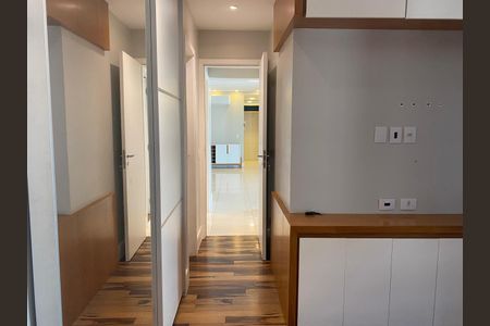 Apartamento para alugar com 100m², 2 quartos e 1 vaga Apartamento para alugar com 100m², 2 quartos e 1 vagaQuarto