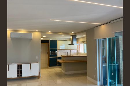 Apartamento para alugar com 100m², 2 quartos e 1 vaga Apartamento para alugar com 100m², 2 quartos e 1 vagaCozinha