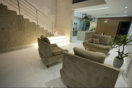 Casa à venda com 3 quartos, 360m² em Jardim Balneario Meia Ponte, Goiânia