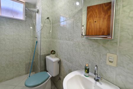 Apartamento à venda com 50m², 2 quartos e 1 vaga Apartamento à venda com 50m², 2 quartos e 1 vagaBanheiro