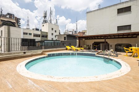 Apartamento à venda com 220m², 3 quartos e 2 vagasPiscina