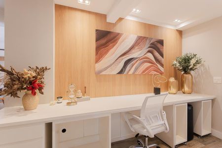Apartamento à venda com 220m², 3 quartos e 2 vagas Apartamento à venda com 220m², 3 quartos e 2 vagasCorredor