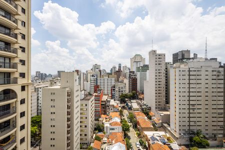 Apartamento à venda com 220m², 3 quartos e 2 vagasPiscina
