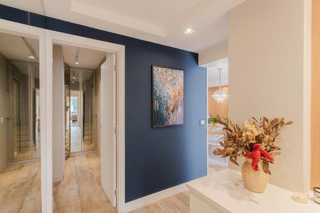 Apartamento à venda com 220m², 3 quartos e 2 vagas Apartamento à venda com 220m², 3 quartos e 2 vagasCorredor