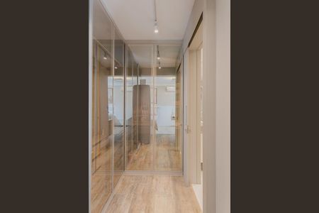 Apartamento à venda com 220m², 3 quartos e 2 vagas Apartamento à venda com 220m², 3 quartos e 2 vagasSuíte 1