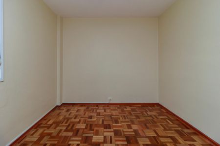 Apartamento à venda com 104m², 3 quartos e 1 vaga Apartamento à venda com 104m², 3 quartos e 1 vagaQuarto 1