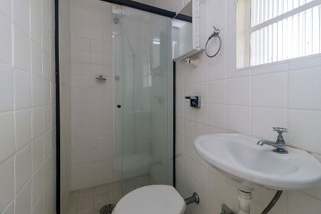Apartamento à venda com 104m², 3 quartos e 1 vaga Apartamento à venda com 104m², 3 quartos e 1 vagaÁrea de Serviço - Banheiro