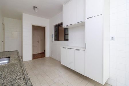 Apartamento à venda com 104m², 3 quartos e 1 vaga Apartamento à venda com 104m², 3 quartos e 1 vagaCozinha