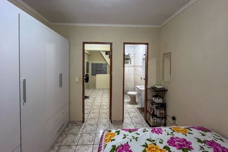 Casa à venda com 42m², 2 quartos e 1 vaga Casa à venda com 42m², 2 quartos e 1 vagaQuarto 1